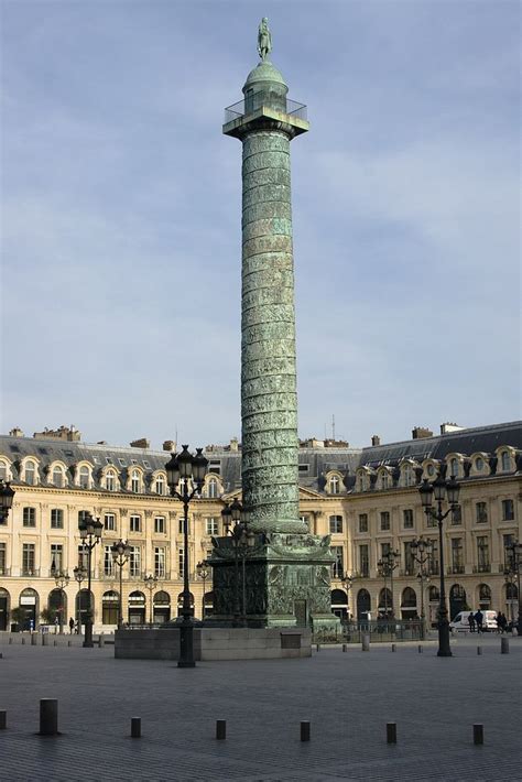 Column at Place Vendome | Turism