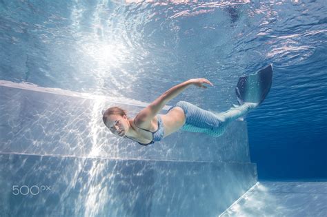 Wallpaper : water, women, swimming, diving, underwater, 500px 2048x1365 - WallpaperManiac ...