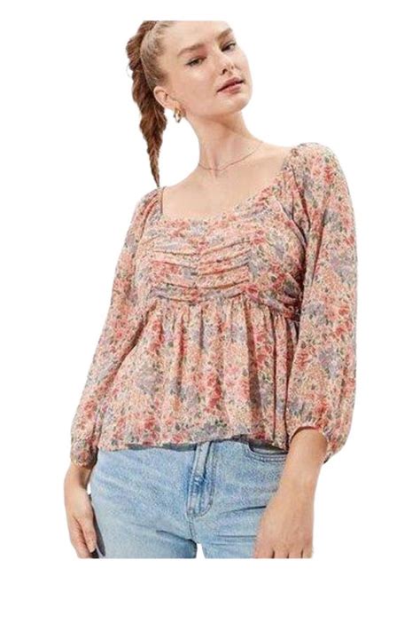 American Eagle Outfitters Women’s Tops Smocked flo | Nuuly Thrift