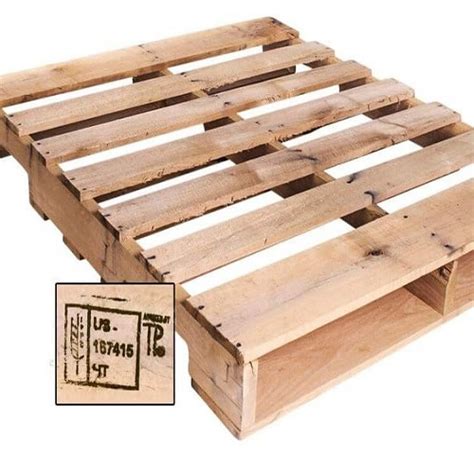 HEAT-TREATED PALLETS - PECKINS WOOD