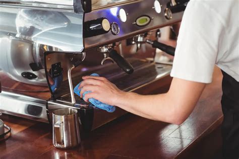 5 Reasons Why Your Coffee Maker Is Leaking