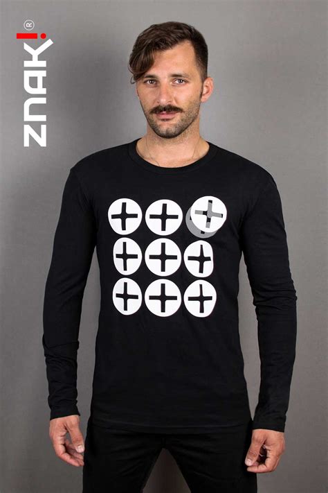 buttons - t-shirts FW 2019 - ZNAK!