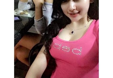 PELAJAR SENGAJA UPLOAD 5 GAMBAR GURU CANTIK DAN SEKSI - BocorLagi