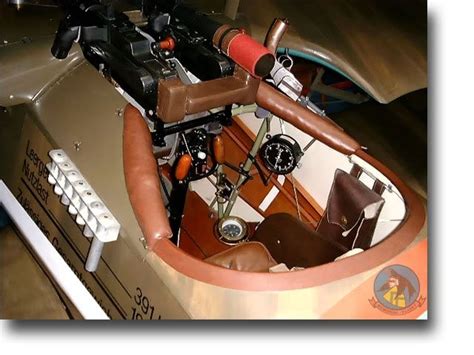 Fokker DR1 Triplane - Cockpit Detail | Wind in the Wires | Pinterest | Aviones, Imperio aleman ...