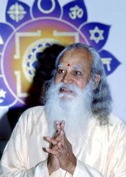 Sri Swami Satchidananda - Integral Yoga Magazine