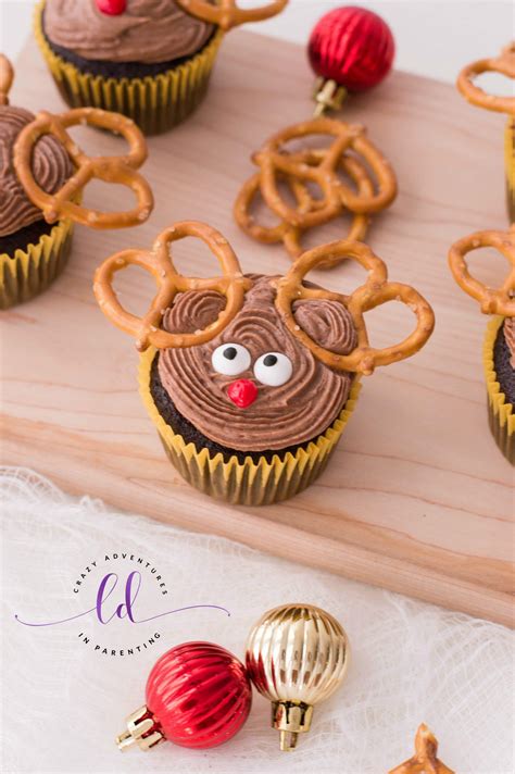 Reindeer Cupcakes | Crazy Adventures in Parenting