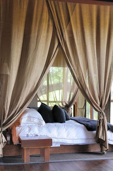 How To Create Dreamy Room And Bed With Curtains