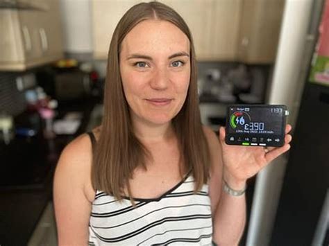 'The smart meter helps me watch the pennies for my business' - one working mum on energy bills ...