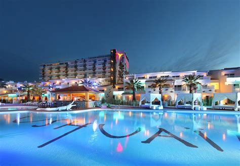 USHUAIA IBIZA BEACH HOTEL (Playa d'en Bossa) - Hotel Reviews, Photos, Rate Comparison - Tripadvisor