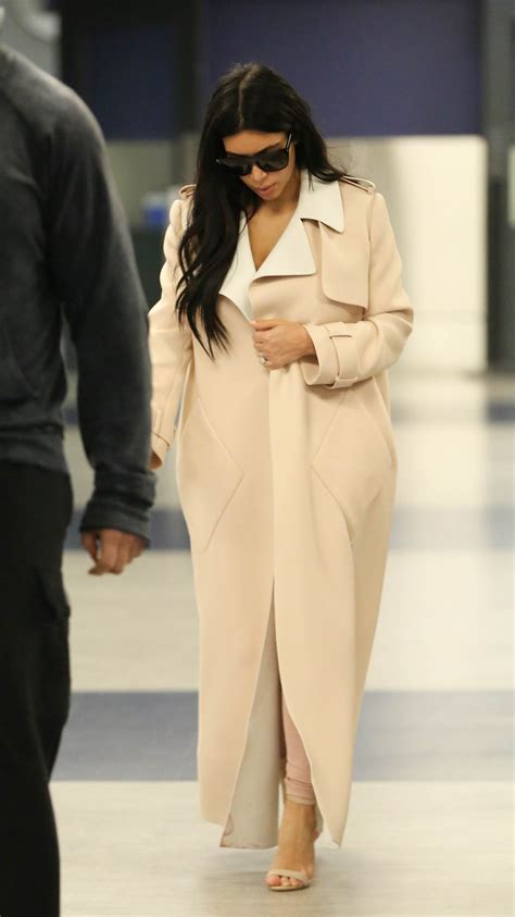 Kim Kardashian West's Summer Airport Style | Vogue