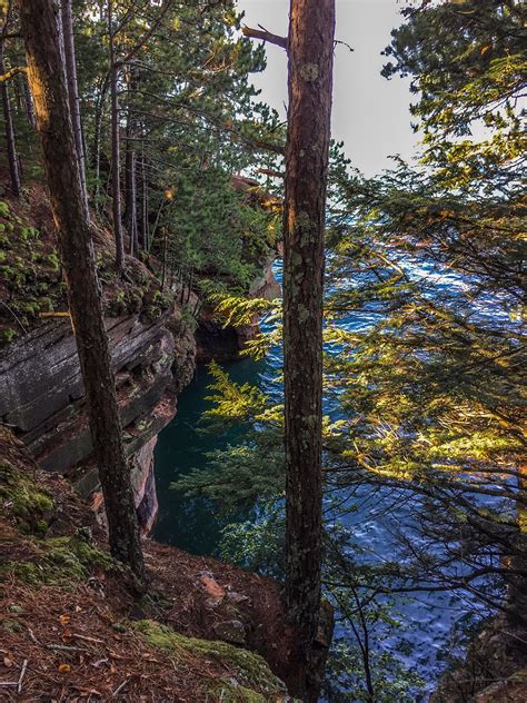 Wisconsin Explorer: Hiking the Apostle Islands National Lakeshore Trail