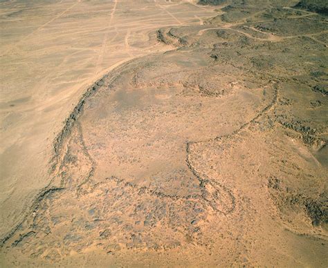 Stone Engravings of Mysterious Ancient Megastructures May Be World's Oldest 'Blueprints ...