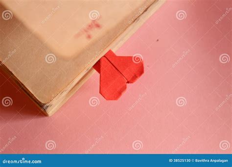 Origami Paper Heart Bookmark Stock Photo - Image of bookmark, create ...