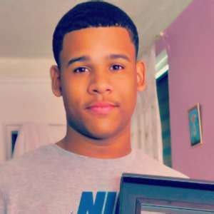 Fanum (YouTuber) Birthday, Real Name, Age, Weight, Height, Family ...