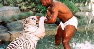 Mike Tyson Pet Tiger | kingmeson:Mike Tyson w/ pet tiger, L.A. 1996 ...