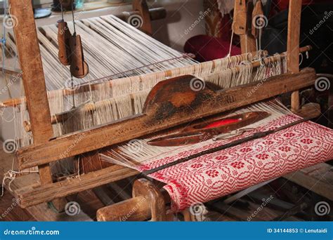 Traditional Weaving Loom Royalty-Free Stock Photography | CartoonDealer ...