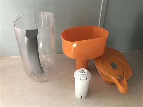 How to Clean Brita Pitcher (Take it Apart For Cleaning)