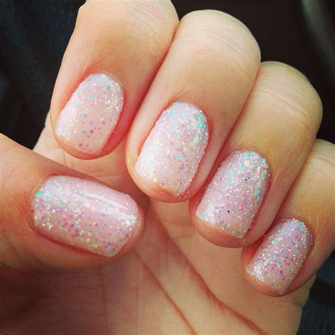 White glitter nails | Sparkle nail designs, White nail designs, White sparkle nails