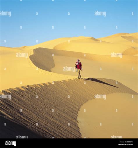 Sahara Desert Libya Stock Photo - Alamy