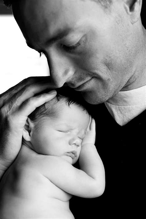 Melissa Clevenger Photography - Newborn, Infant and Baby Photography: Mom and Dad with Baby John