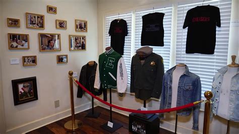 The Outsiders House Museum - YouTube