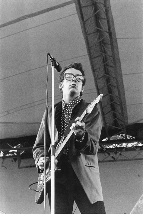 ELVIS COSTELLO ROCK AGAINST RACISM CONCERT 1980 – Janette Beckman