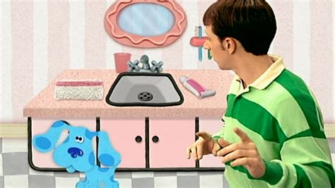 Watch Blue's Clues Season 2 Episode 18: Blue's Clues - Blue is Frustrated – Full show on ...