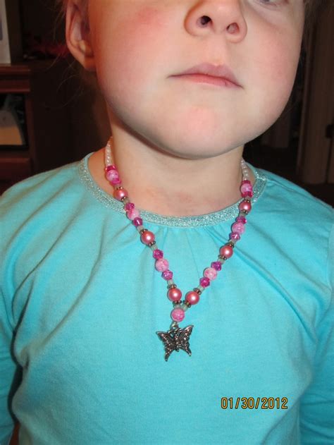 pink and white butterfly child necklace Butterfly Kids, White Butterfly, Kids Necklace, Crochet ...