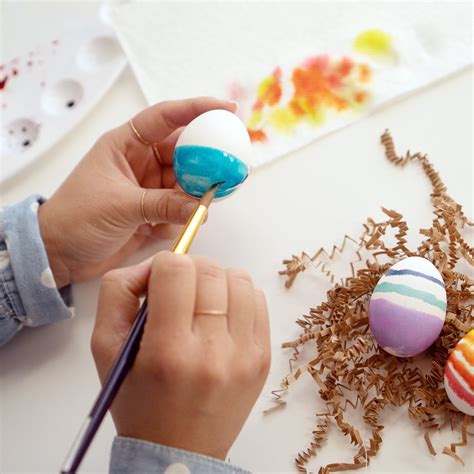 Watercolor Easter Eggs – Let's Make Art