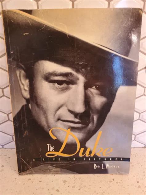 JOHN WAYNE COFFEE Table Book The Duke A Life in Picture by Rob Wagner ...
