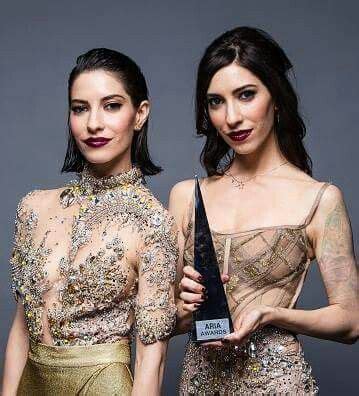 The Veronicas won two awards for best video and best dressed | Nice ...