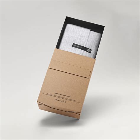 Clothing Subscription Boxes | Half Price Packaging