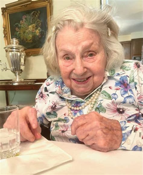 California's Pearl Berg, Age 113, Now Among World's Ten Oldest Living People - LongeviQuest