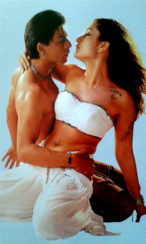 Shah Rukh Khan and Kareena Kapoor - Asoka (2001) | Kareena kapoor navel ...