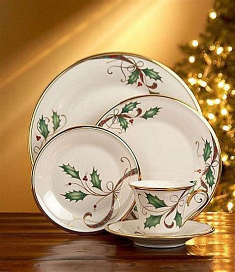 57 Beautiful Christmas Dinnerware Sets | Christmas dinnerware sets ...