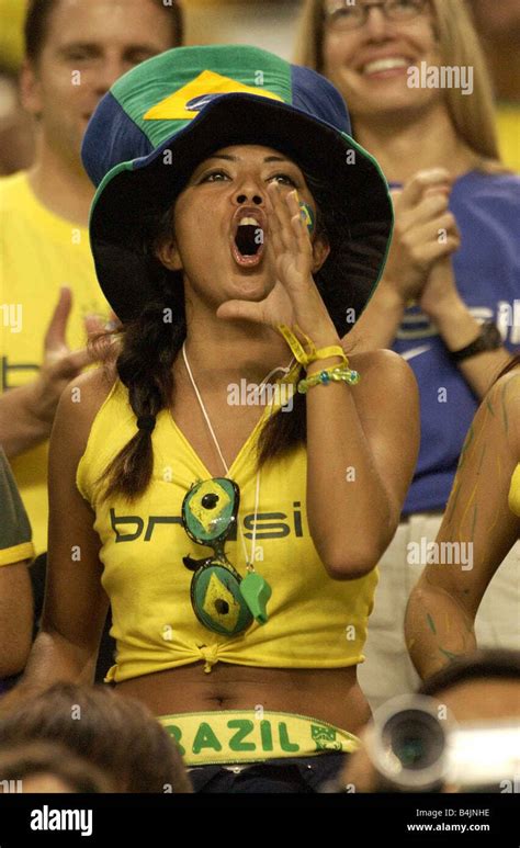 Female Brazilian fans World Cup Japan/Korea June 2002 Samba girl Stock ...