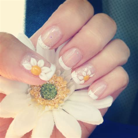 Daisy Flower White Nude Abstract Nails With Hand Painted Etsy India | My XXX Hot Girl
