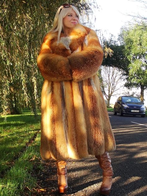 Gorgeous Real Red Fox Fur Coat Size M L Full Length | eBay Fur Fashion, Fashion Photo, Fox Fur ...