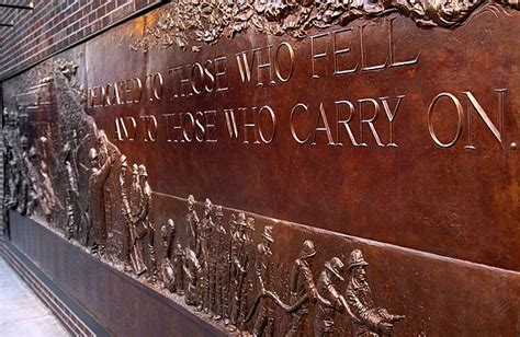 FDNY Memorial Wall - New York City - Vereinigte Staaten von Amerika ...