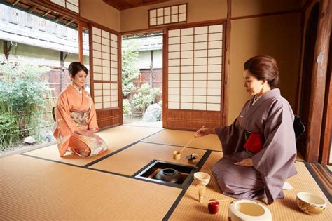 Kimono và Yukata: Cách phân biệt hai loại trang phục truyền thống của Nhật Bản | KILALA