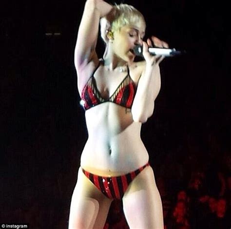 Miley Cyrus reveals she had to 'run out in her undies' as she misses her 'quick change' on ...