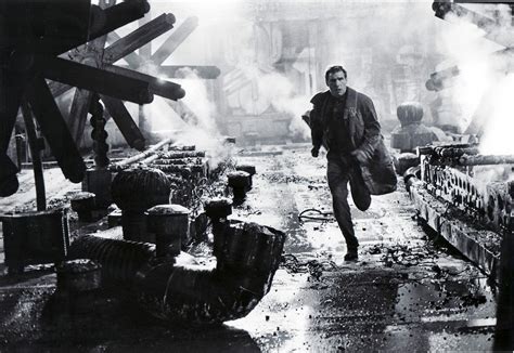 Harrison Ford as Deckard in Bladerunner - Blade Runner Photo (8243090 ...