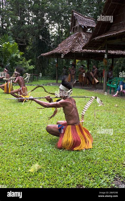 Tribal dancers png hi-res stock photography and images - Alamy