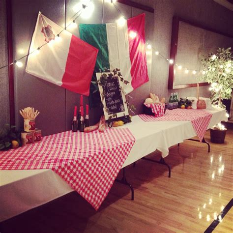 Italian luncheon table decor...I had fun decorating for this! Dinner Themes, Party Themes, Party ...