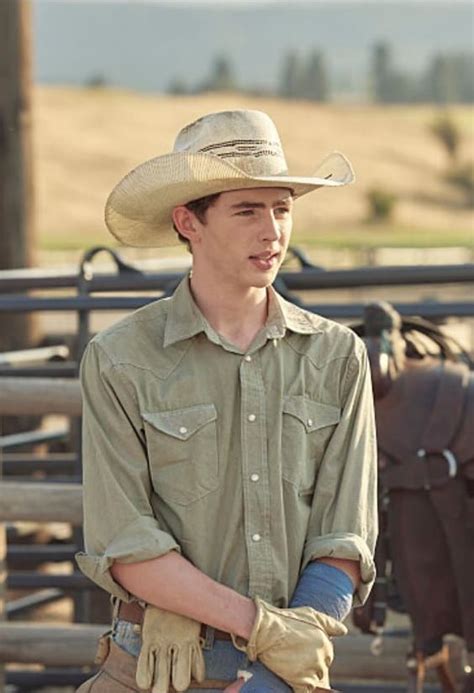 Carter Sidelined - Yellowstone Season 5 Episode 8 - TV Fanatic