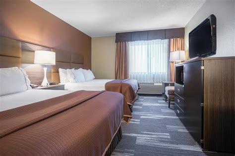 HOLIDAY INN EXPRESS & SUITES ST. PAUL - WOODBURY, AN IHG HOTEL $116 ($̶1̶3̶4̶) - Updated 2024 ...