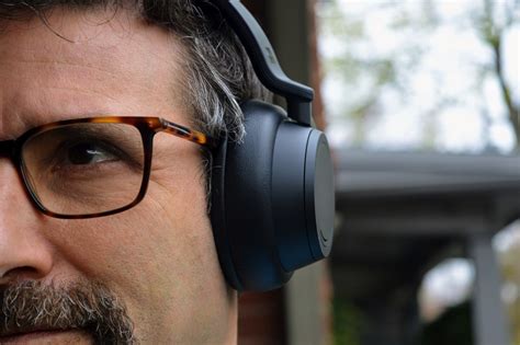 Microsoft Surface Headphones 2 review: Now a competitor : gadgets