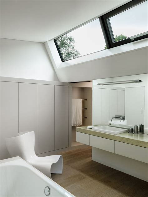 How to Find the Right Bathroom Window for your Style