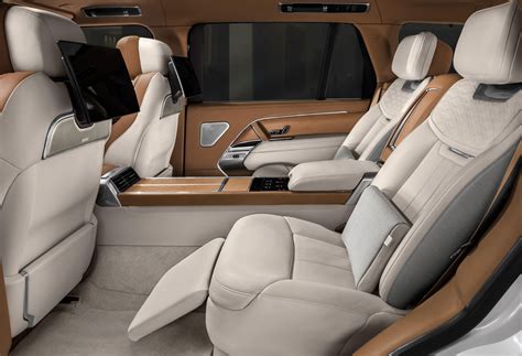 2022 Range Rover Interior Rear Seats