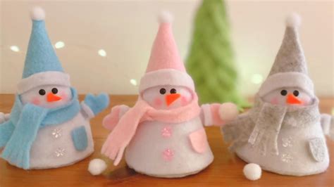 How to Make Felt Snowman Christmas Ornament